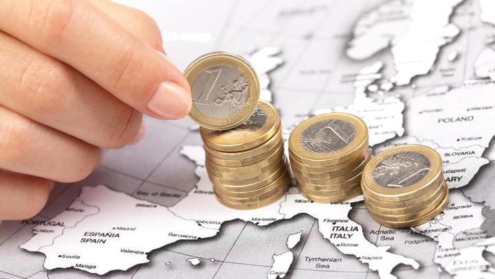 Минимальная зарплата с новым годом 2019 повышается на почти 30 евро