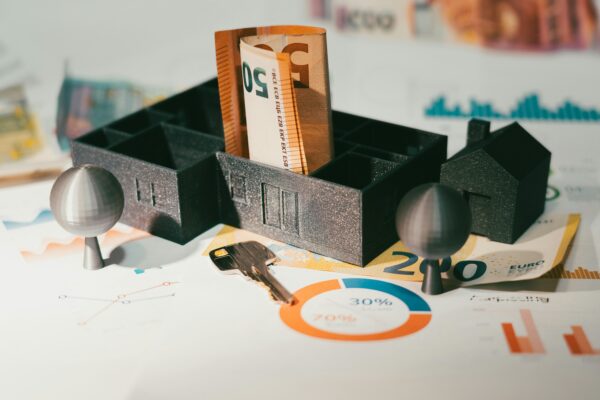 The Slovenian Enterprise Fund is once again making micro-loans of up to EUR 25 000 available to micro, small and medium-sized enterprises at a favourable interest rate. Businesses will be able to access micro-credit quickly, easily, on favourable terms and without management and approval costs.